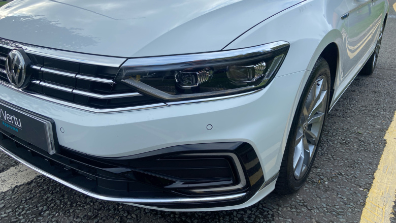 Volkswagen Passat 1.4 TSI PHEV GTE Advance 4dr DSG Saloon